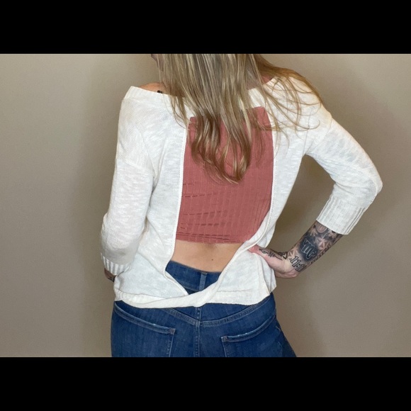 Express twisted open back sweater - Picture 3 of 15
